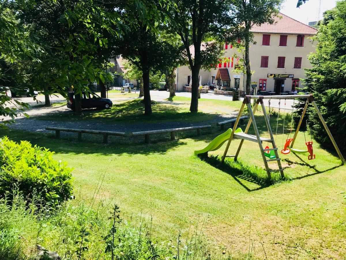 Hotel Des Cevennes Mezilhac Eksteriør bilde